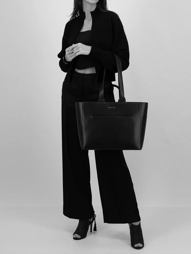 Nya / Tote